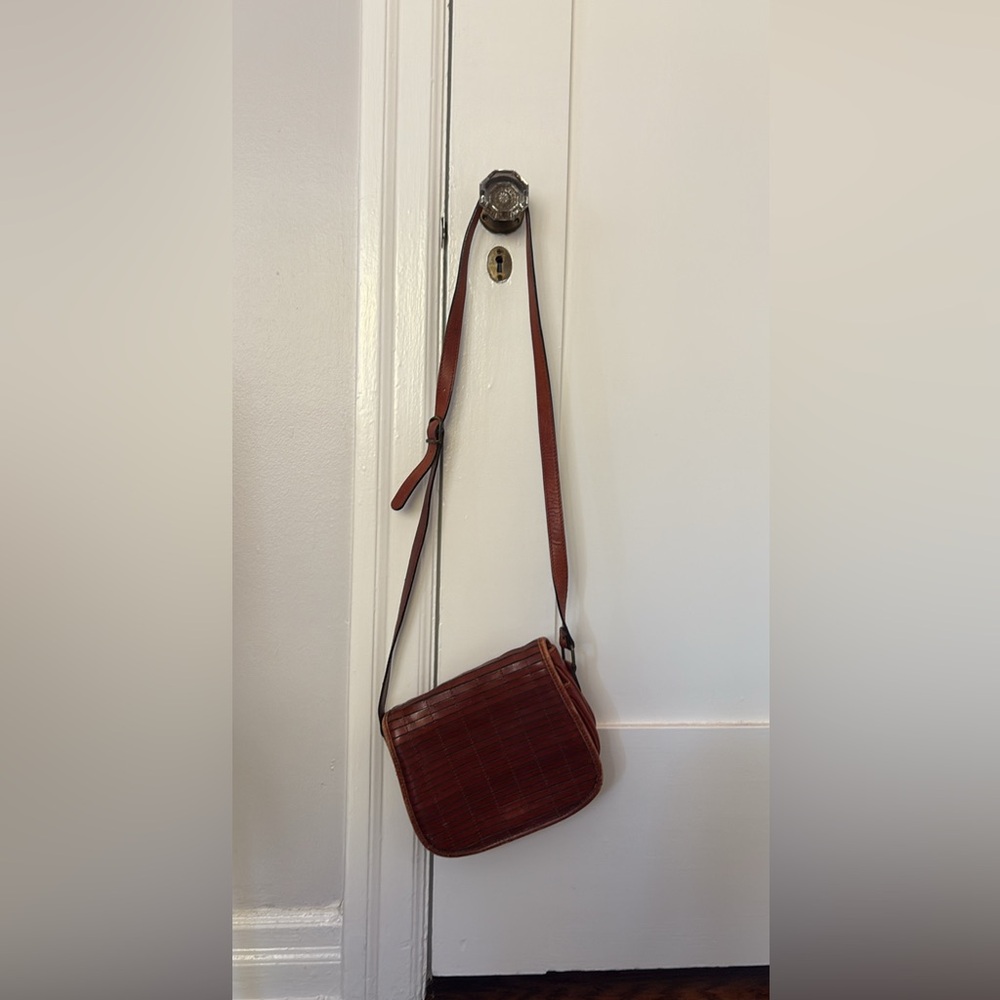 Italian Leather Crossbody Bag - Giani Bernini brand
